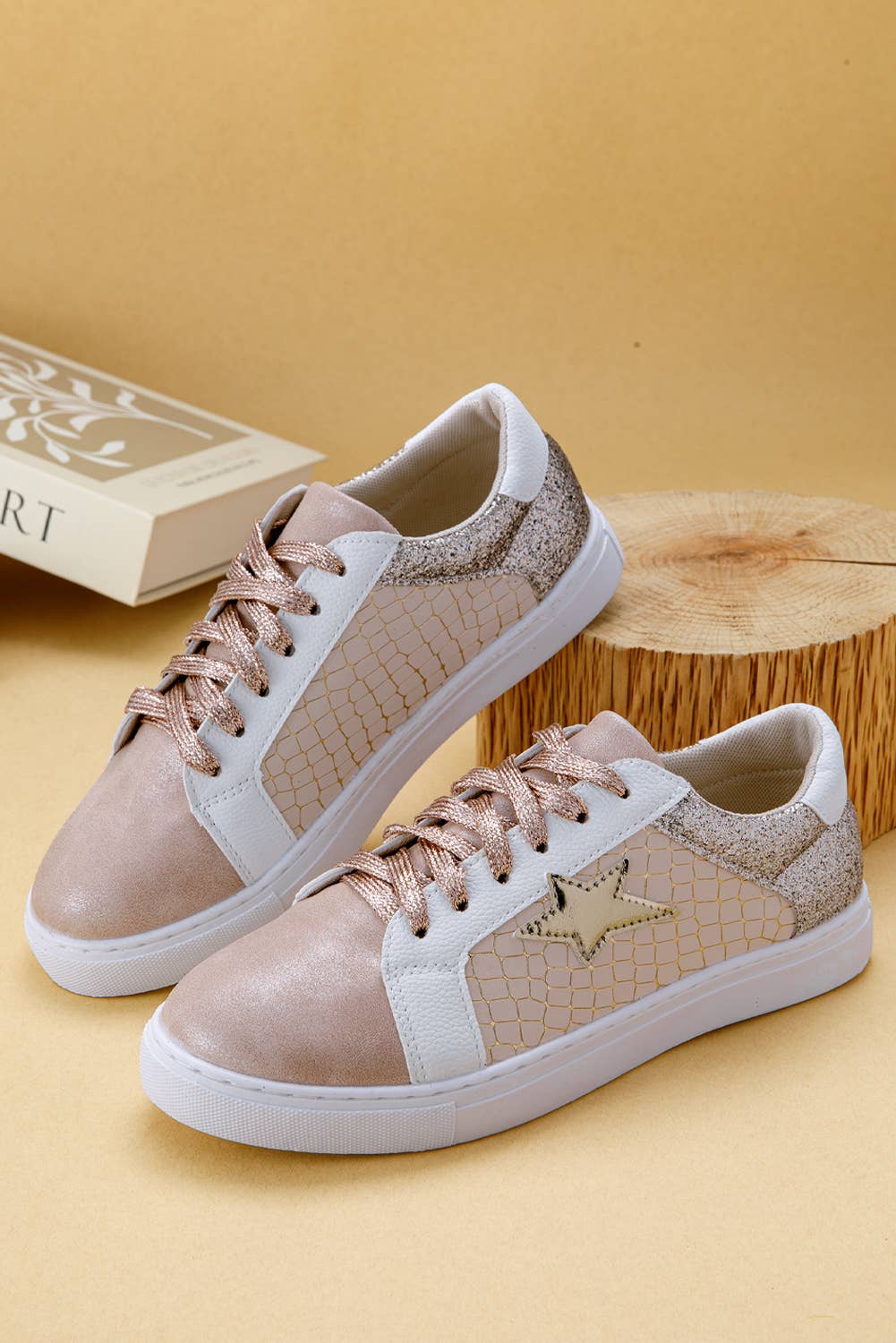 Glitter Star Patchwork PU Leather Lace-up Sneakers