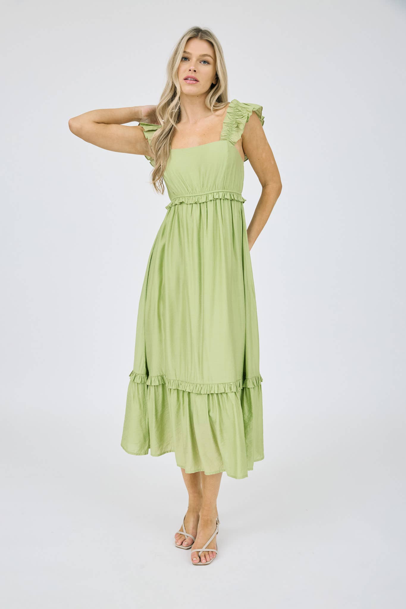 Ruffle detail Sleeveless midi dress