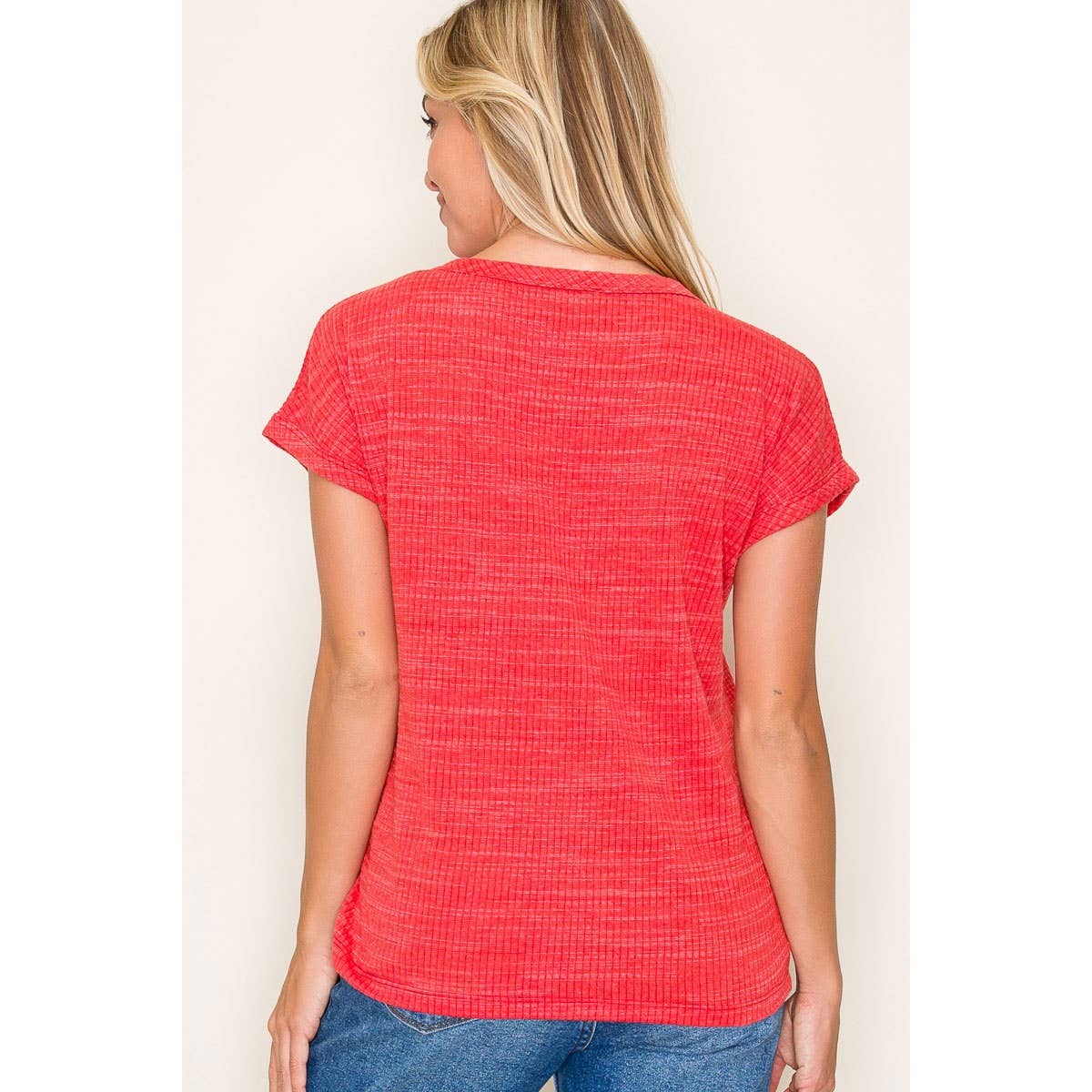 CREW NECK TEXTURED KNIT TOP