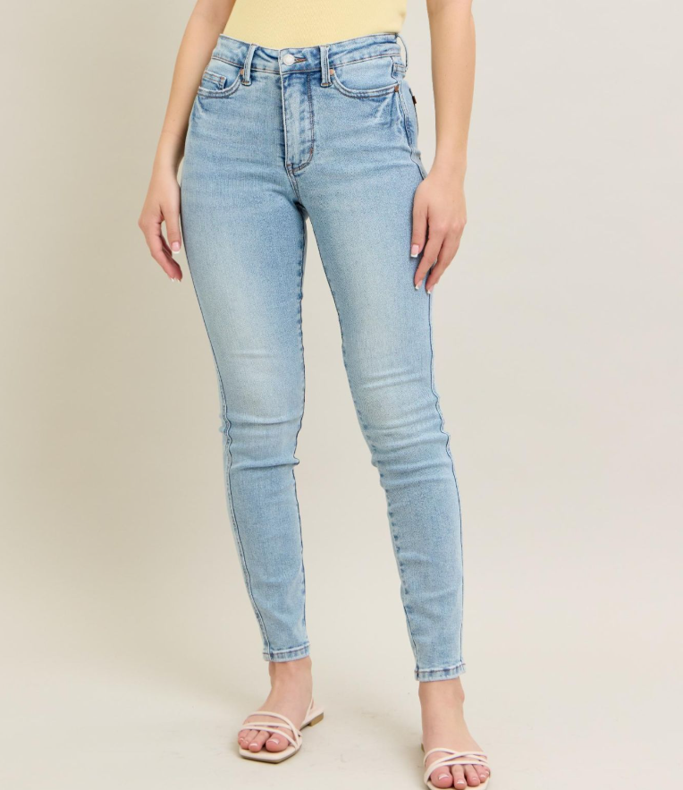 Judy Blue Tummy Control Mid Rise skinny