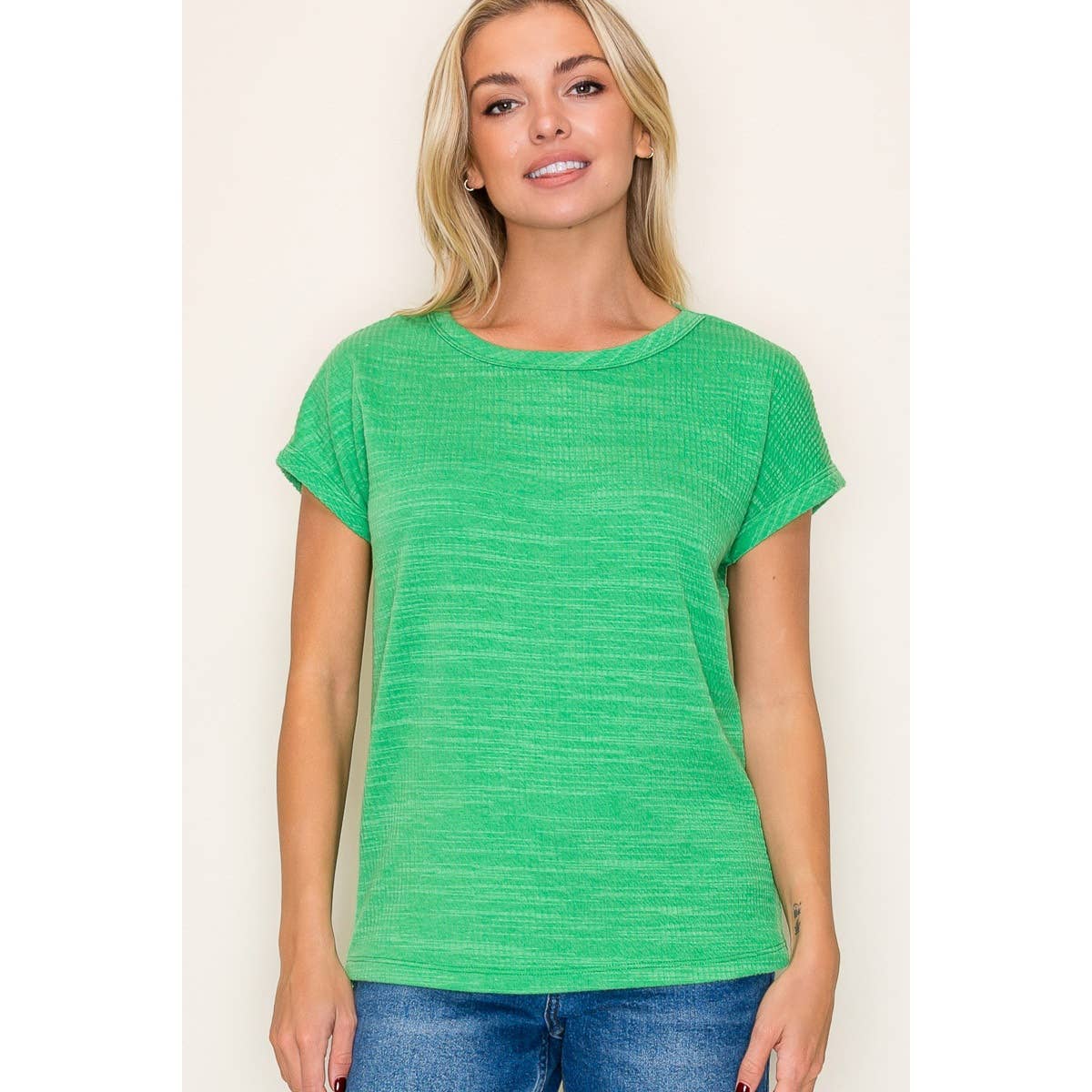 CREW NECK TEXTURED KNIT TOP